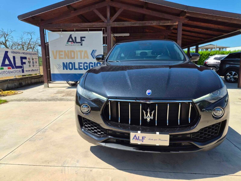 Foto MASERATI Levante