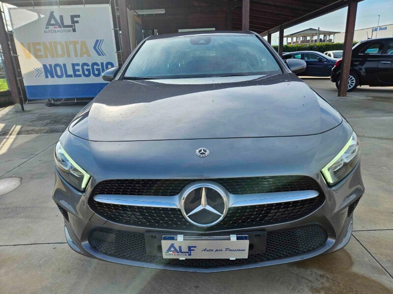 MERCEDES Classe A     (W177)